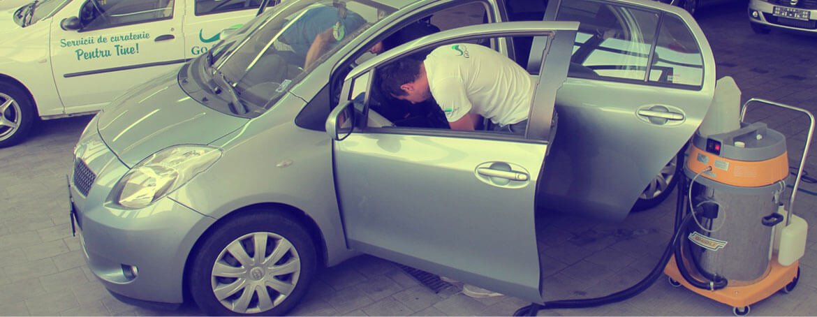 Servicii de curățenie auto